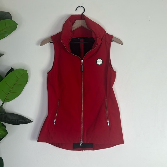 Noel Asmar Equestrian Tofino Soft Shell Vest in‎ Red Size small - Picture 3 of 10